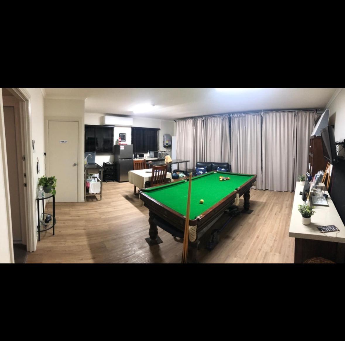 Semi-Private Half House With Games Room & Jacuzzi In Maiden Gully, Bendigo Exterior photo